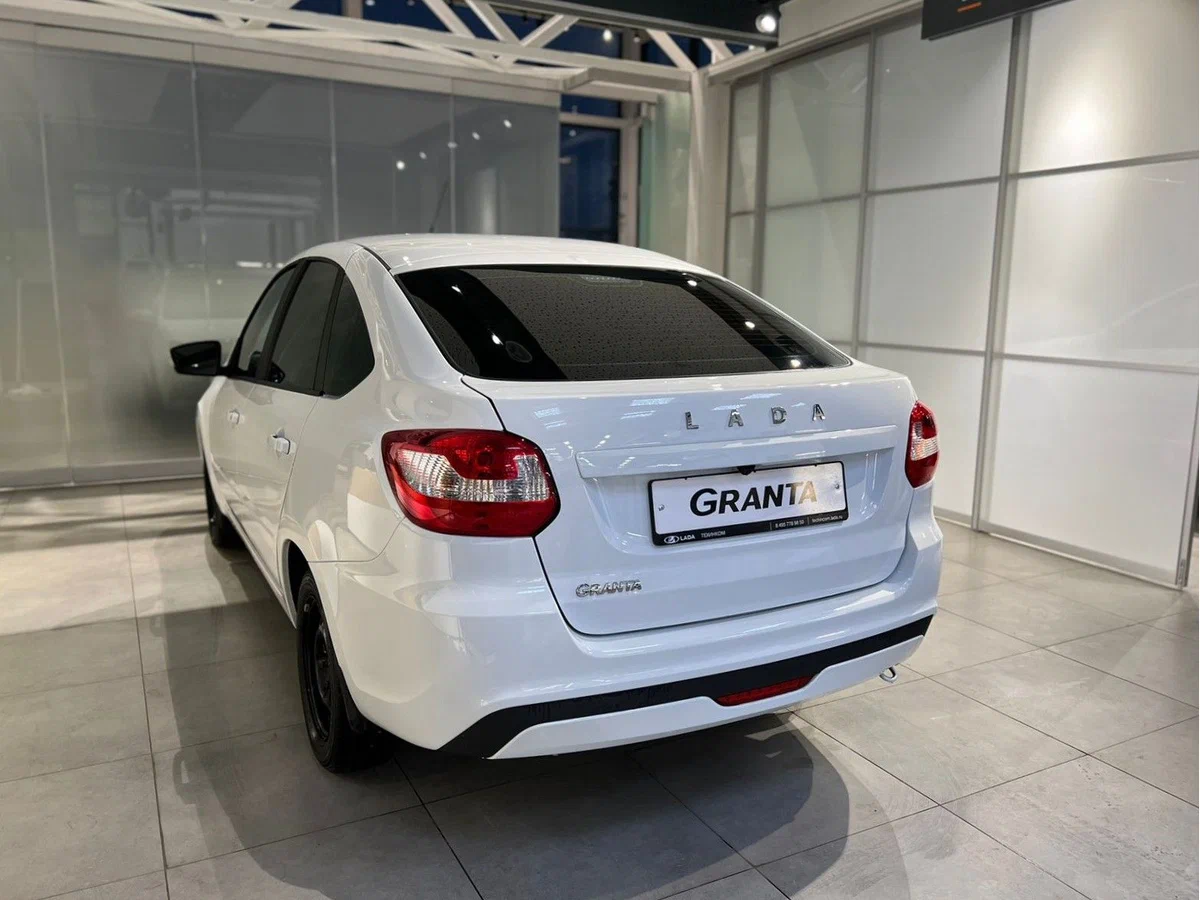 Lada Granta Лифтбек в ваш город - фото №3